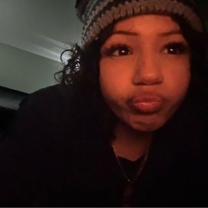 Meet your Posher, Xitlalli